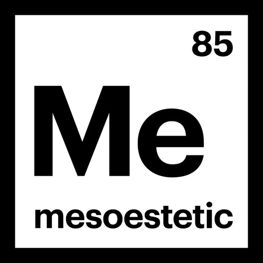mesoestetic® Logo-Aufkleber transparent quadratisch
